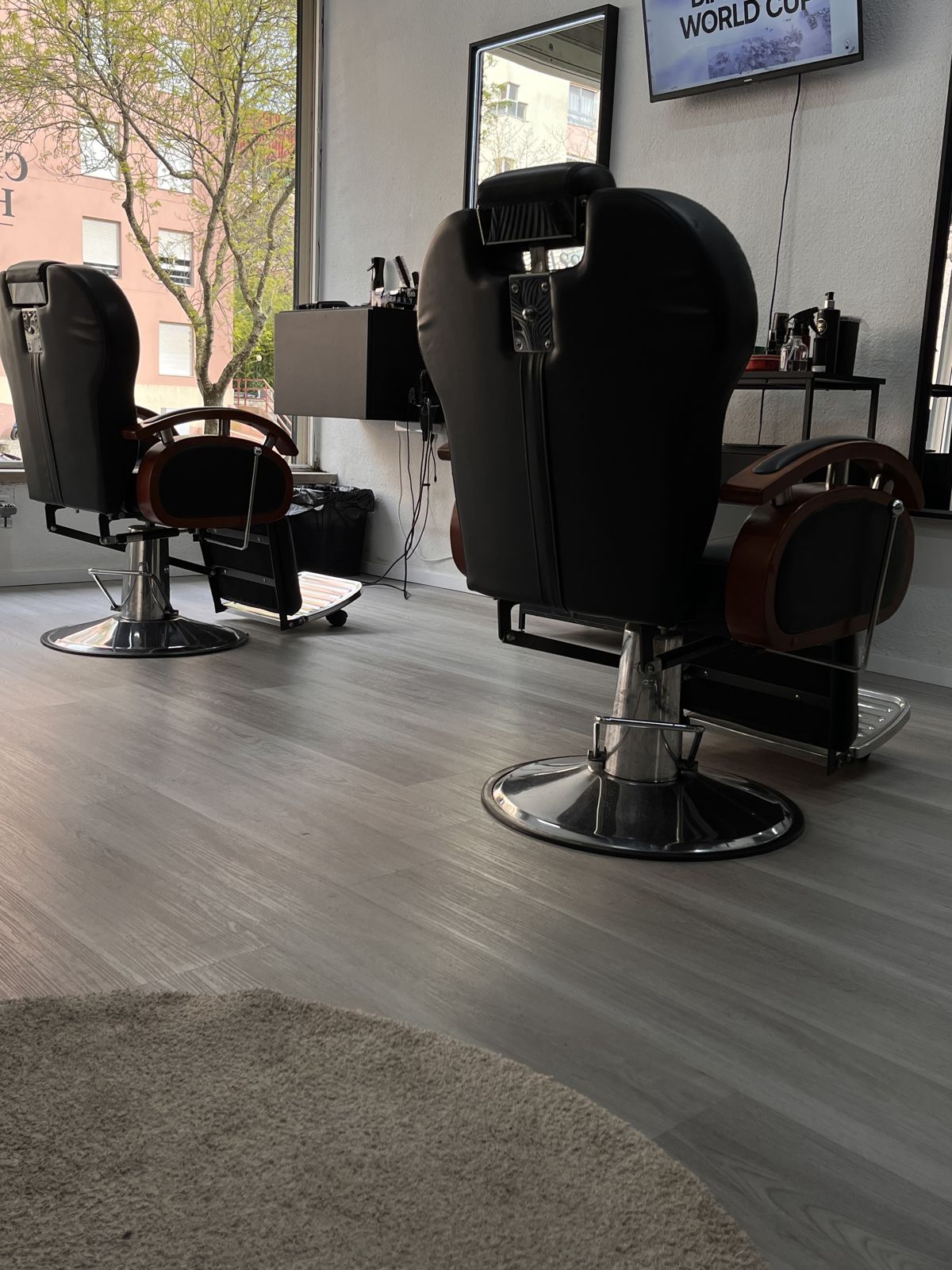 Interior da The Classic House Barbearia